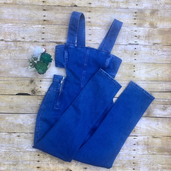 ⚔️SOLD⚔️ Kendall + Kylie Cut Out Denim Jumpsuit Blue Jean Overalls Small - Picture 4 of 10